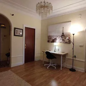Fliphouse Guest house